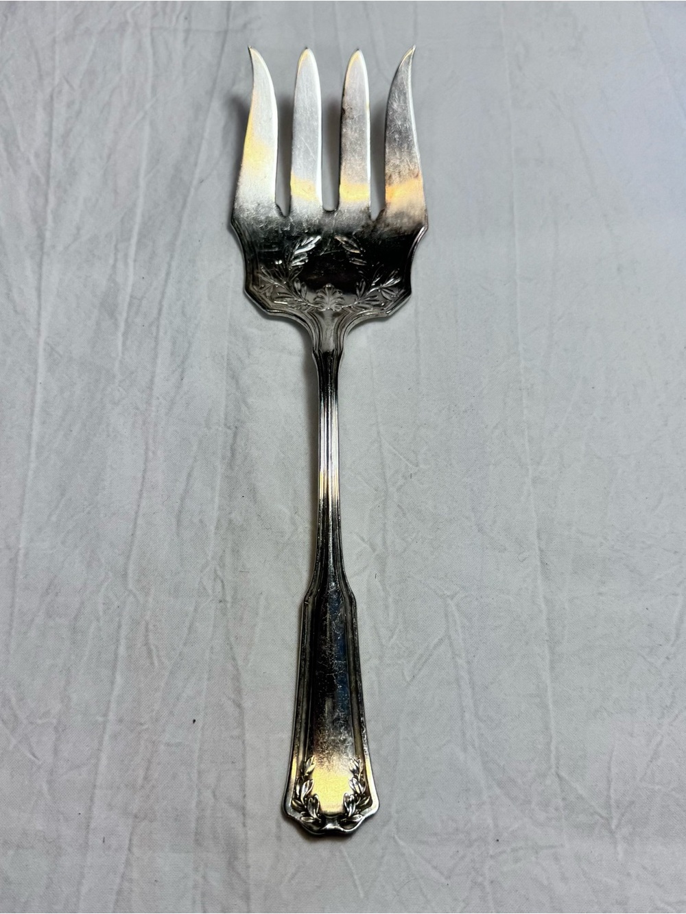 R Wallace Large Serving Meat Fork Floral Design 9” Silverplate